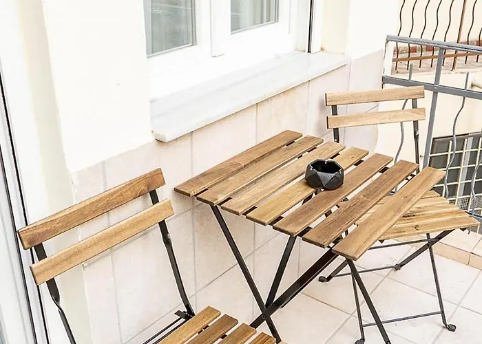 O2 Green Apartment